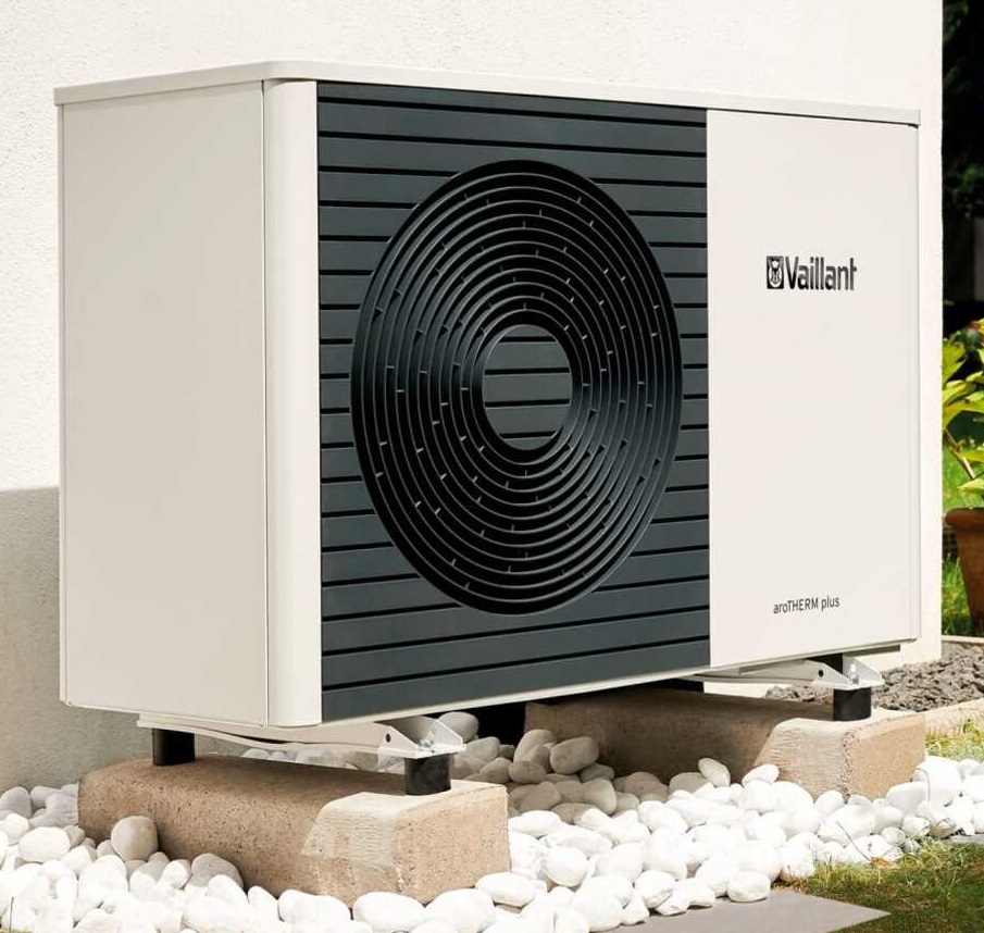 Vaillant Arotherm Plus 3.5kw ASHP