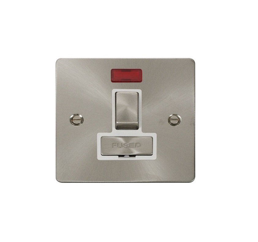 [25CFSBA.43] Fuse Spur Neo Def Sbr Wh FPBS752