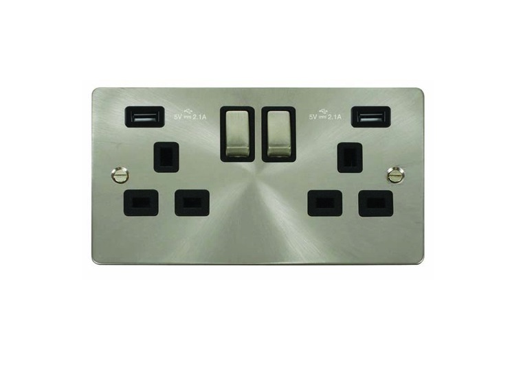 [25CFSBB.32.USB] USB-Skt 2g 13a Def Sbr Bk FPBS580