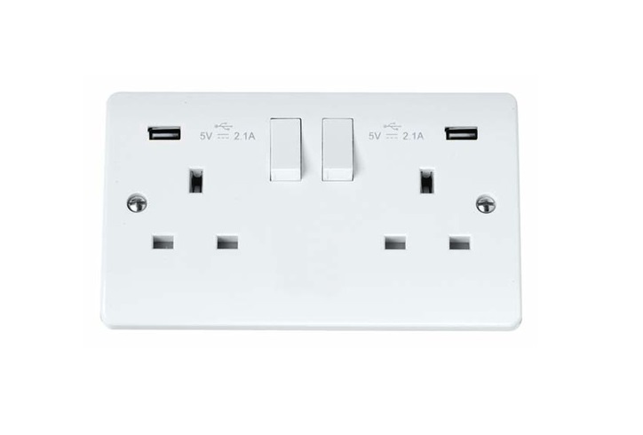 Mode Skt 2g 13a+Usb CMA780*discontinued* only type c available cma786