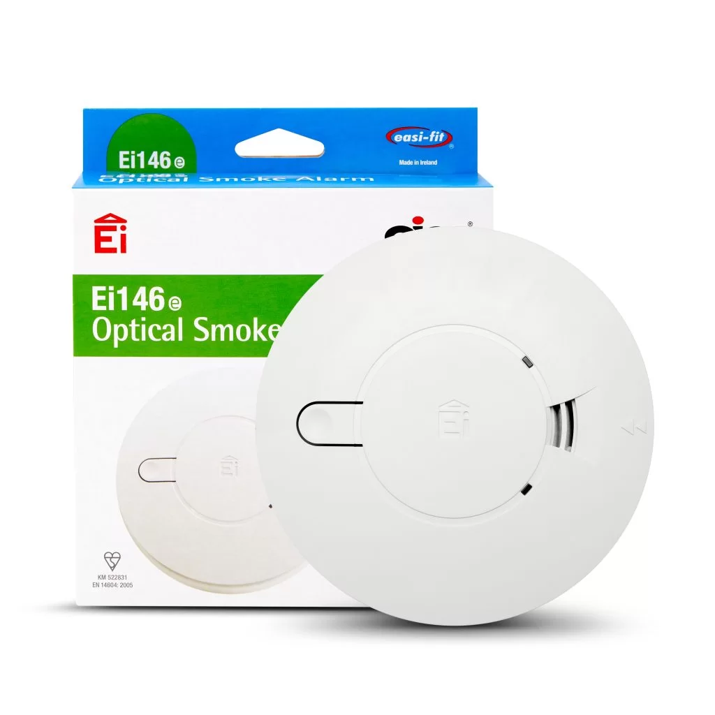 [26SA146] Smoke Opt Mains 9v Batt/B Ei146E