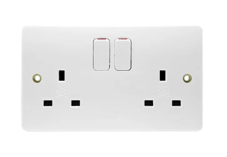 [25MKW.32] Socket 2g Dp Mk Wh K2747WHI