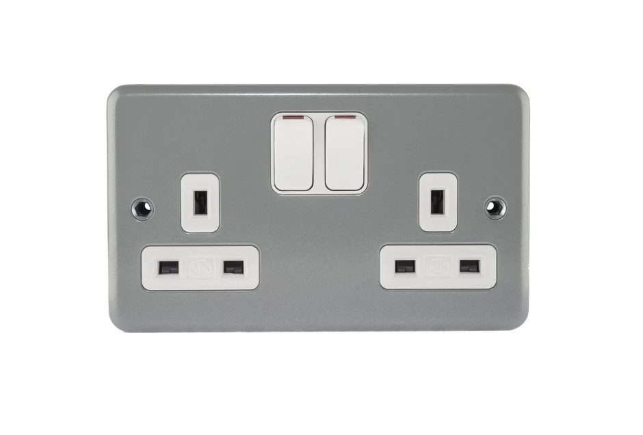 Socket 2g DP MetalClad MK K2946ALM