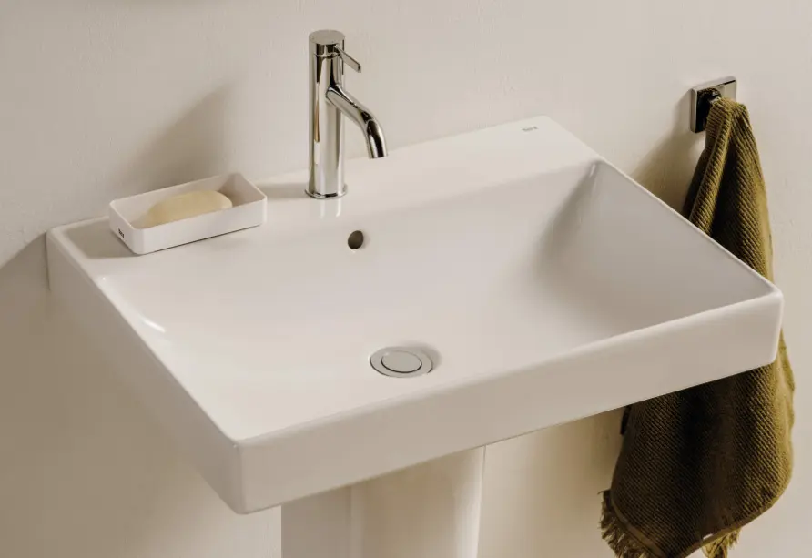 [4660Rc.A327686004] Ona 600x460mm Basin Wh