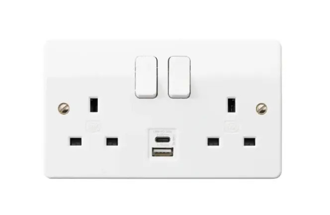 USB-Skt 2g 13a Dp MK Wh C Type K2745WHI